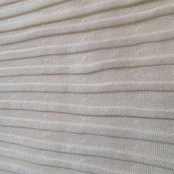 🎉Host Pick🎉 Calvin Klein Ribbed Knit Sweater Dress - Picture 11 of 11